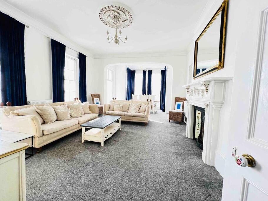 Flat 4 Marine Parade House, 1 East Cliff- Next To Dover Port, White Cliffs, Beach, Castle Екстер'єр фото