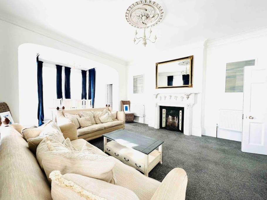 Flat 4 Marine Parade House, 1 East Cliff- Next To Dover Port, White Cliffs, Beach, Castle Екстер'єр фото